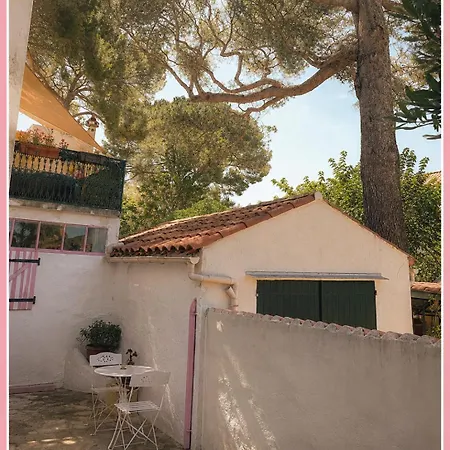Appartement Casa Rose, Petit Cocon Avec Jardin Dans Un Quartier Calme De Toulon
